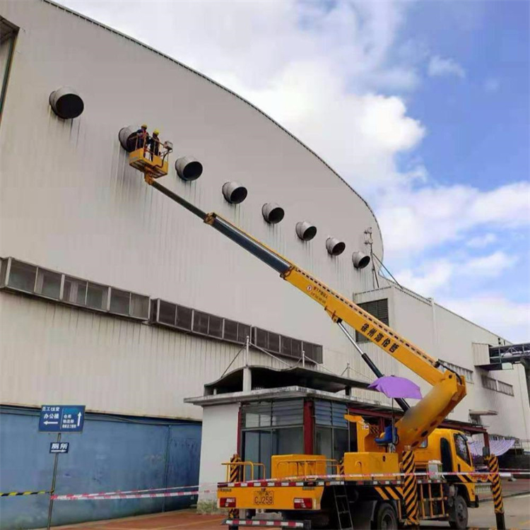 吉安吉州高空作业车出租服务：专业广告牌安装解决方案